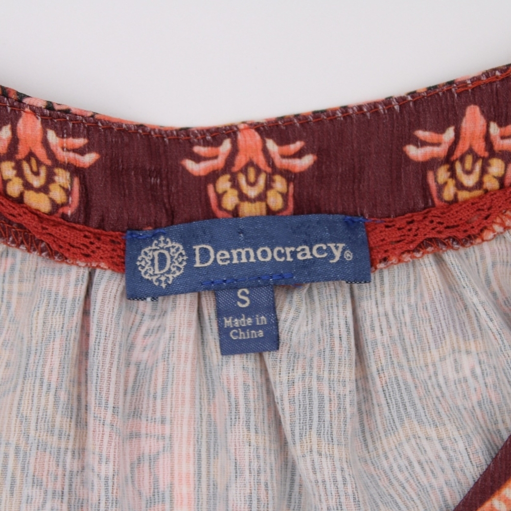 Democracy Women’s Small Boho Paisley V-Neck Blouse Burgundy Pink Long Sleeve - Picture 5 of 7